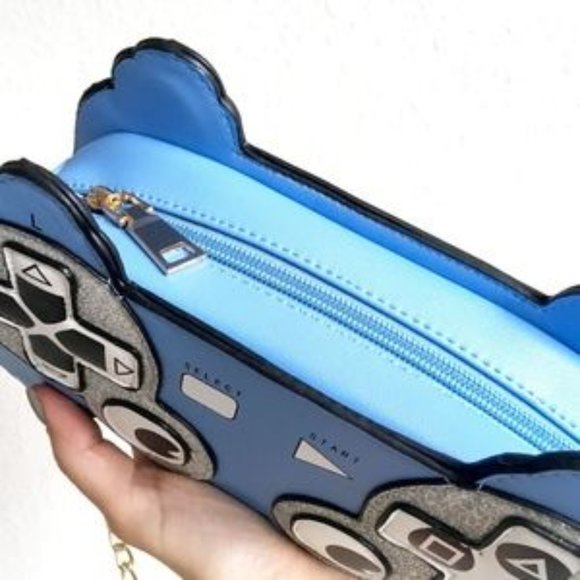 Blue Playstation Controler Gamer Cosplay Handbag - Picture 5 of 8